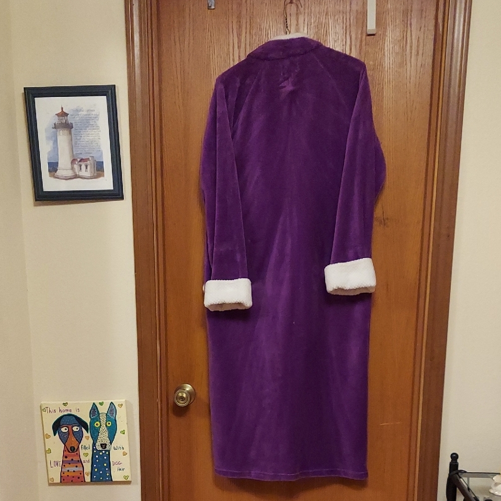 Purple Fleece Zip-Up Robe - Picture 4 of 4